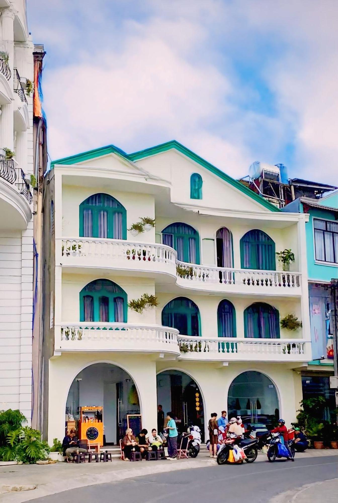 Khách sạn Tường Vy 1988 Đà Lạt Ngoại thất bức ảnh
